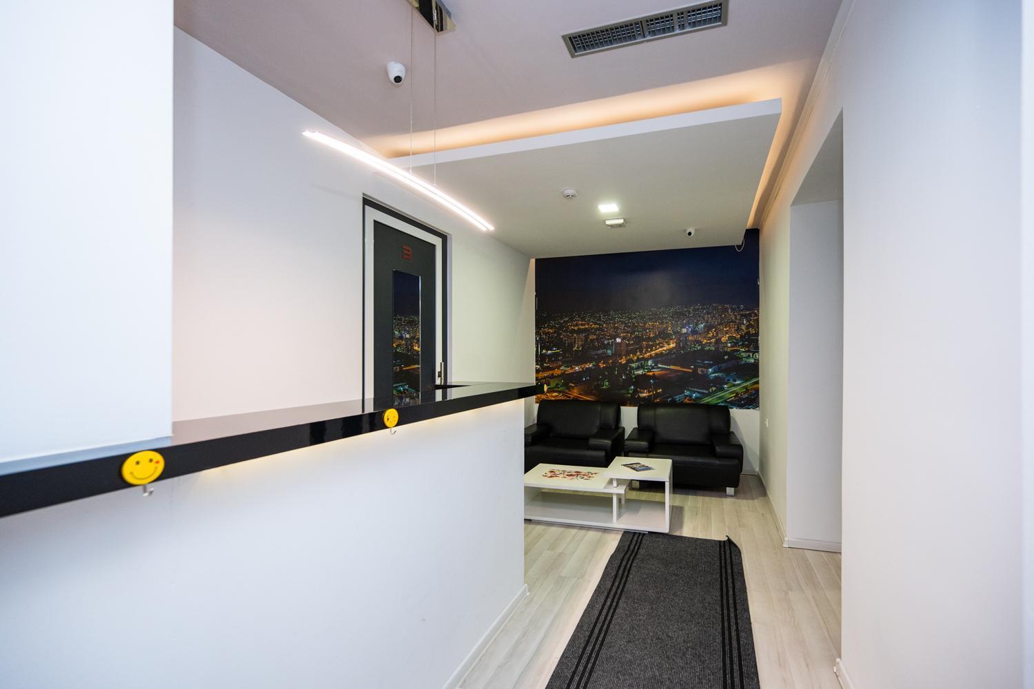 Modern And Design Apartments Near Cathedral Сараєво Екстер'єр фото