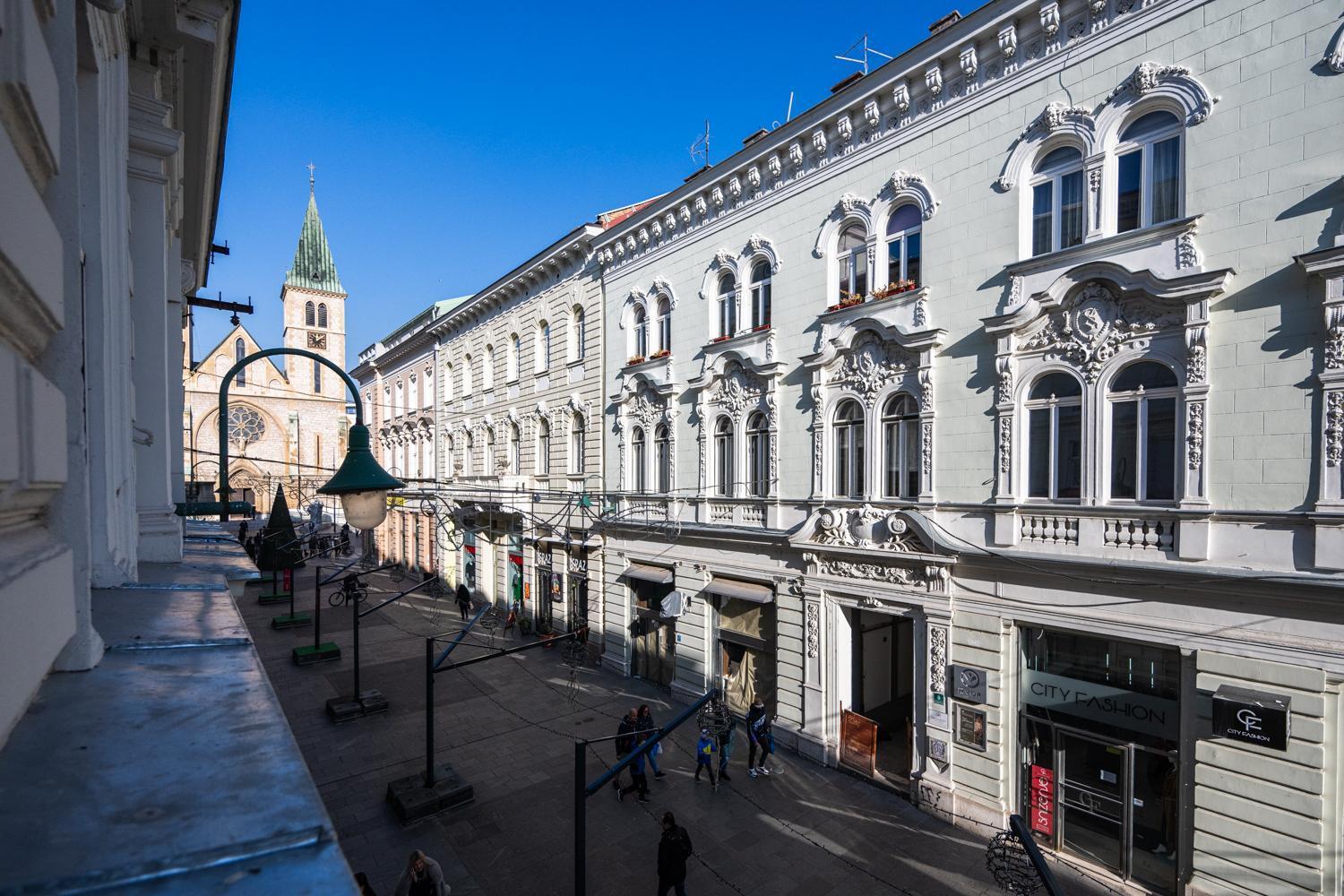 Modern And Design Apartments Near Cathedral Сараєво Екстер'єр фото