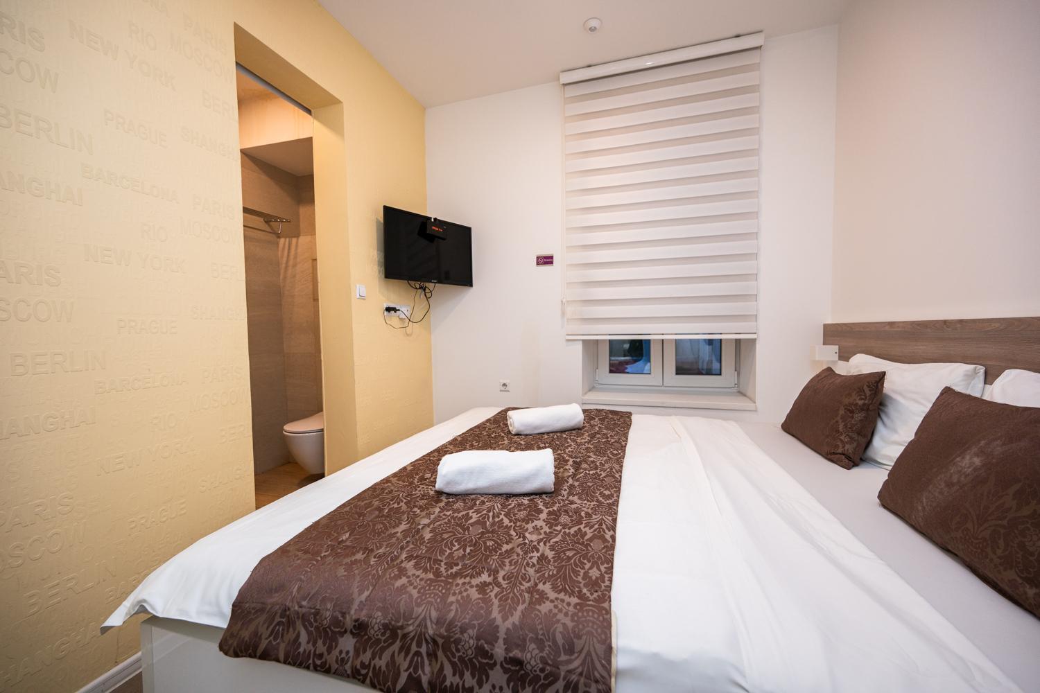 Modern And Design Apartments Near Cathedral Сараєво Екстер'єр фото