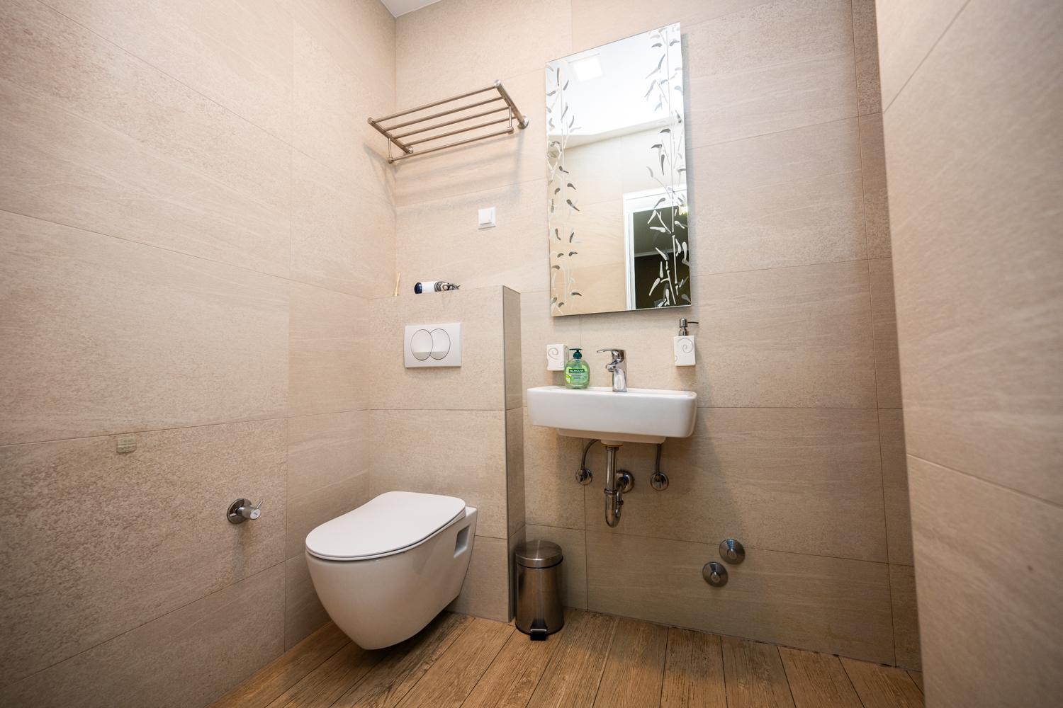 Modern And Design Apartments Near Cathedral Сараєво Екстер'єр фото